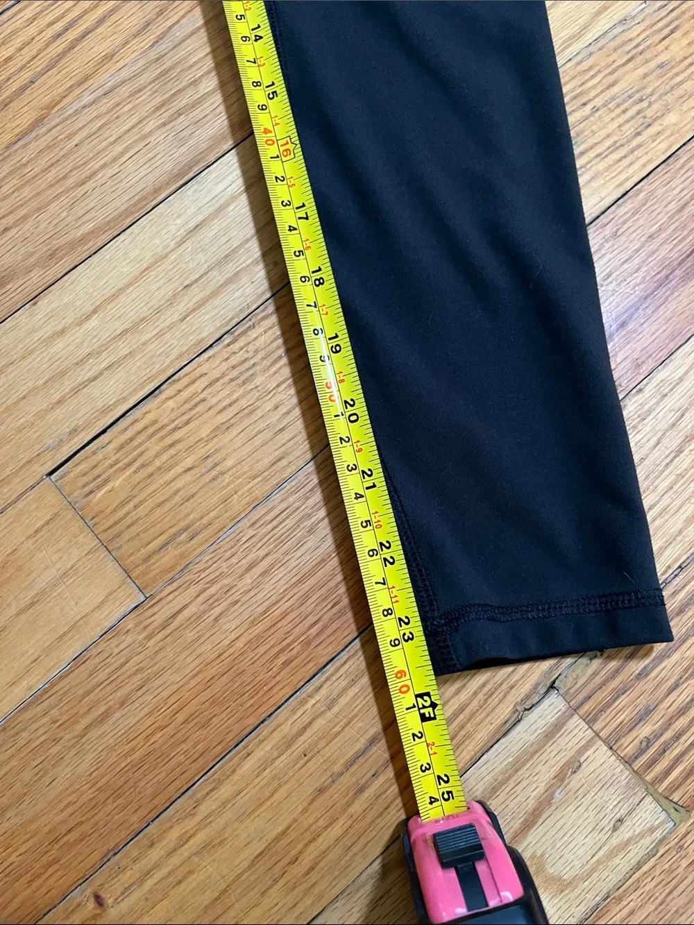 Scorpio Sol Black Active Leggings - Picture 6 of 9
